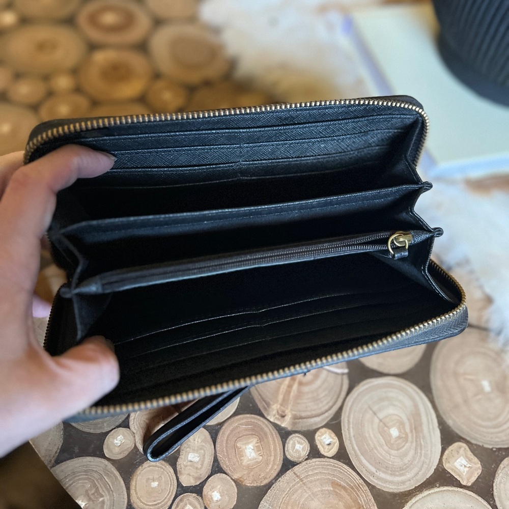 Fossil Zip Around Wallet Clutch Color Lines - image 3